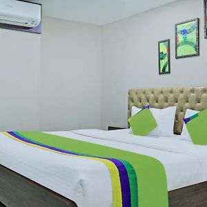 Treebo Raj Inn Lalpur
